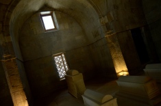 Interior del mausoleo de los SHirvanshahs
